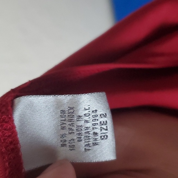 Chico's sz 2 (L/12) sleeveless red top - Picture 8 of 10